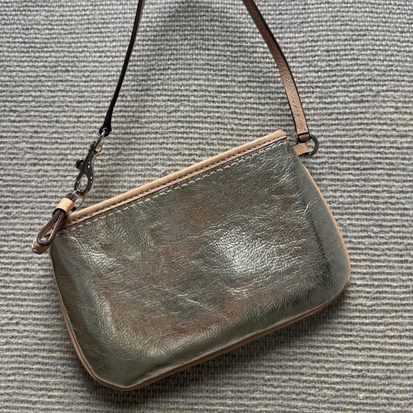 Coach Large Metro Gold Tote Bag and Wristlet Set - Picture 7 of 7